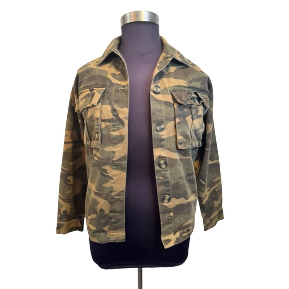 Forever‎ 21 Camo Jacket Military Style Button Down Shirt Jacket Utility Size Med - Picture 1 of 9